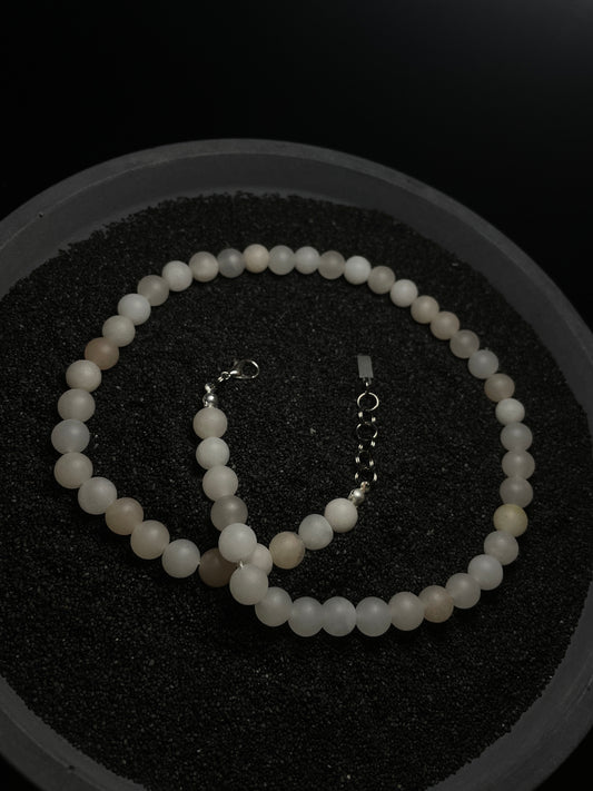 White Frosted with Mix Pearls Chain